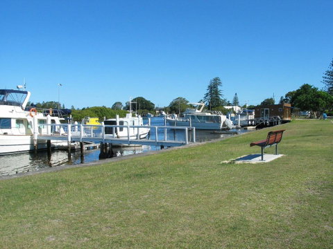 Just 4 Fun - Tourism Noosa 1