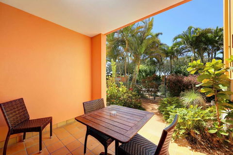 Kacy's Bargara Beach Motel - Tourism Noosa 3