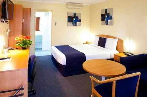 Karinga Motel, SureStay Hotel By Best Western - Tourism Noosa 2