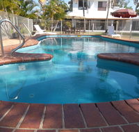 Kinka Palms Beachfront Apartments / Motel - Tourism Noosa