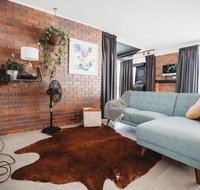 Kirra Hill Coolangatta Renovated Apt w Beach Views - Tourism Noosa