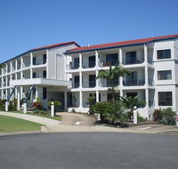 L'Amor Holiday Apartments - Tourism Noosa