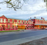 Lake Inn - Ballarat - Tourism Noosa