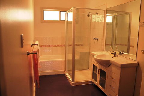 Lake Tyrrell Accommodation - Tourism Noosa 1
