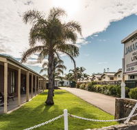 Lakes Jakaranda Holiday Units - Tourism Noosa