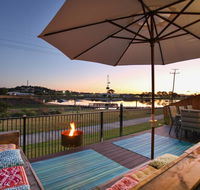 Lakeside Deck House - Tourism Noosa