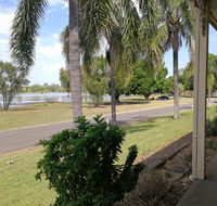 Lakeside Lodge Motel - Tourism Noosa