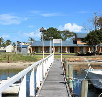 Lakeside Motel Waterfront - Tourism Noosa