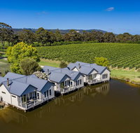 Lakeside Villas at Crittenden Estate - Tourism Noosa