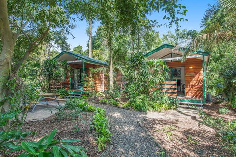 Landsborough Pines Caravan Park - Tourism Noosa 0