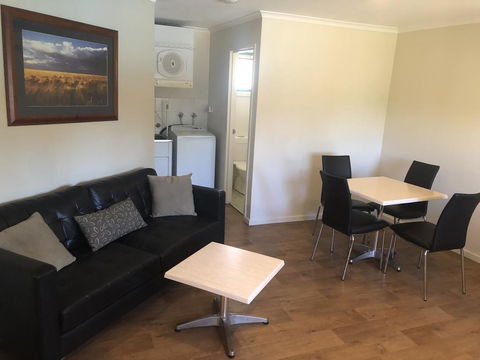 Latitude20 Karratha Apartments - Tourism Noosa 1