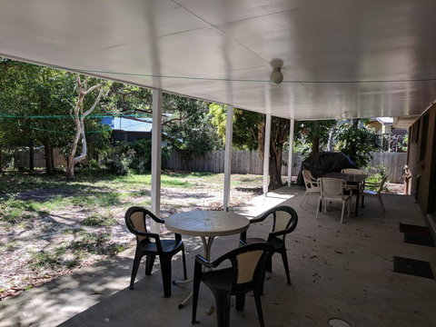 Lazy Days - Tourism Noosa 1