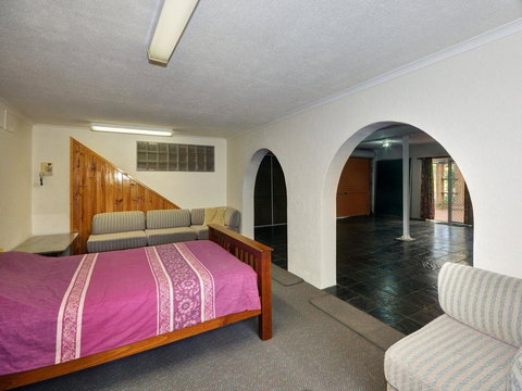 Lazy Daze - Tourism Noosa 2