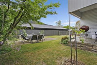 Le Chateau - Centrally located