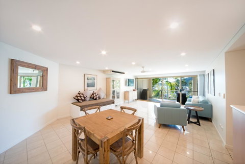 Le Jarden Vu Du Port - Tourism Noosa 2