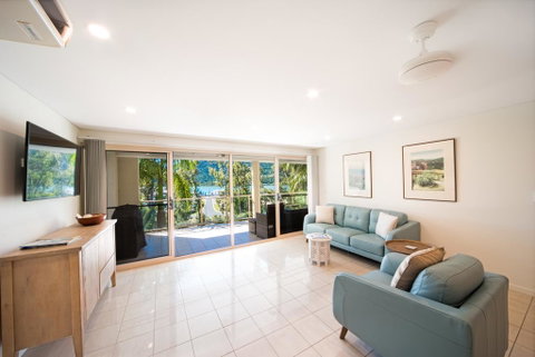 Le Jarden Vu Du Port - Tourism Noosa 1