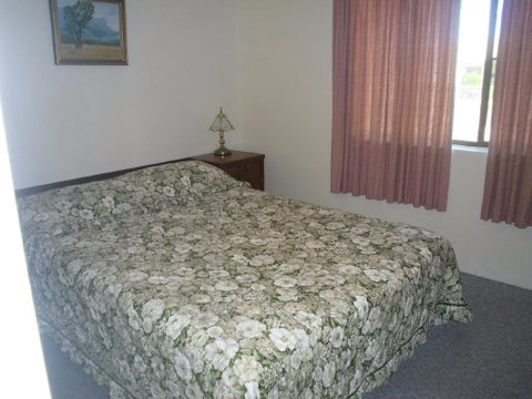 Light, Airy 1st Floor Unit - Marbrin Close, Bellara - Tourism Noosa 2