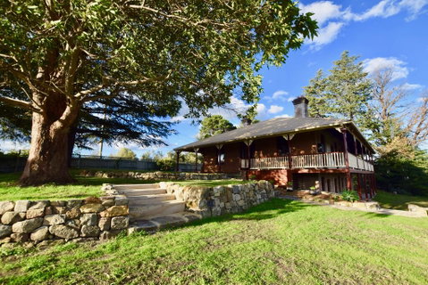 Linden Lodge - Tourism Noosa 0