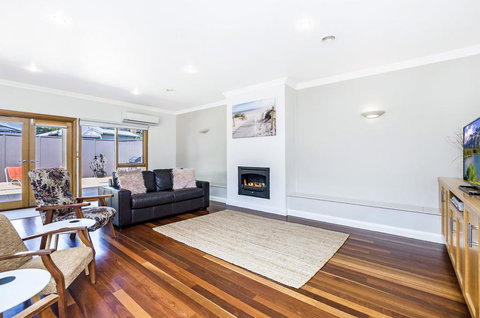 Linsdale - Tourism Noosa 3