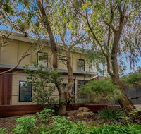 LUXURY BY THE SEA - CLOSE TO THE BEACH - Tourism Noosa