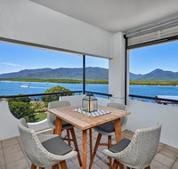 Luxury Cairns Penthouse Apt with Ocean Views 903 - Tourism Noosa