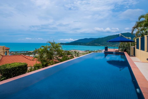 Magnificence At Airlie - Tourism Noosa 1
