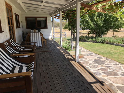 Mallow Cottage - Tourism Noosa 0