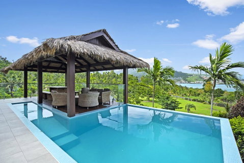 Mandalay Luxury Retreat - Tourism Noosa 1
