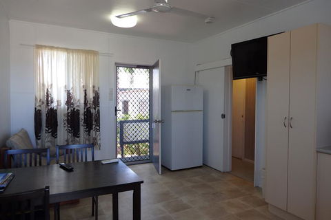 Matildas End Holiday Units - Tourism Noosa 2
