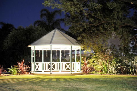 McNevins Tamworth Motel - Tourism Noosa 3