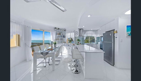 Mediterranean Resorts - Tourism Noosa 2