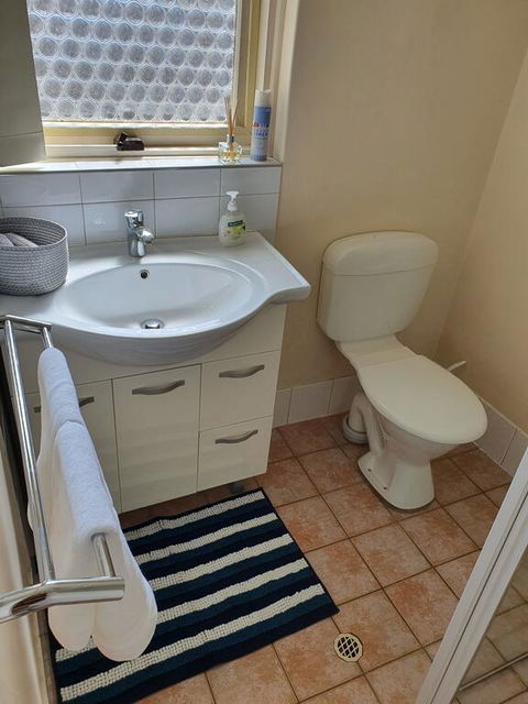 Modern Cosy Studio Close To QEH + Adelaide CBD + Airport + Beaches - Tourism Noosa 1