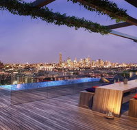 Modern carefree living style APT in ToowongView - Tourism Noosa