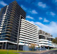 Modern Clean Luxury at the Right Price..... - Tourism Noosa