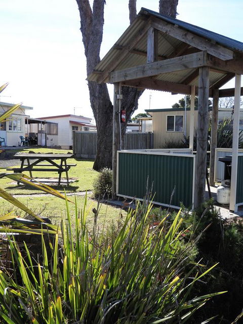 Moomba Holiday And Caravan Park - Tourism Noosa 3