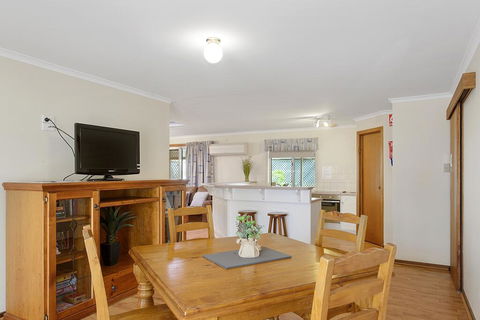 Moonta Bay Accommodation - Tourism Noosa 2