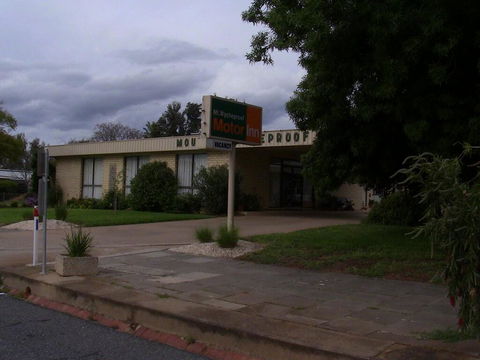 Mount Wycheproof Motor Inn - Tourism Noosa 2