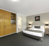 Mt Ommaney Hotel Apartments - Tourism Noosa