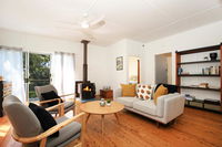 Nest - Pet Friendly - 2 Min Walk to Beach