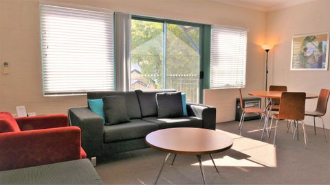 Dowler Apartments Subiaco - Tourism Noosa 8