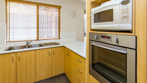 Dowler Apartments Subiaco - Tourism Noosa 27