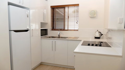 Dowler Apartments Subiaco - Tourism Noosa 4