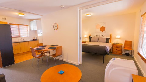 Dowler Apartments Subiaco - Tourism Noosa 15