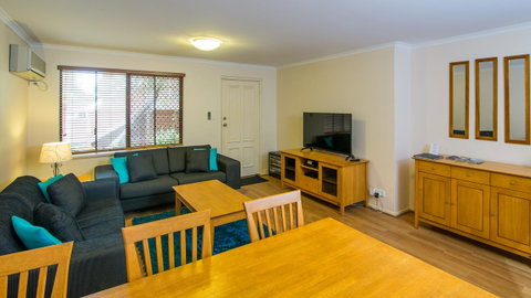 Dowler Apartments Subiaco - Tourism Noosa 43