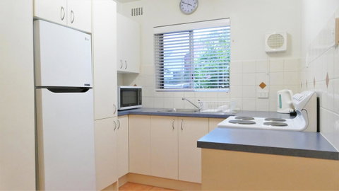 Dowler Apartments Subiaco - Tourism Noosa 9