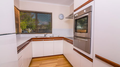 Dowler Apartments Subiaco - Tourism Noosa 24