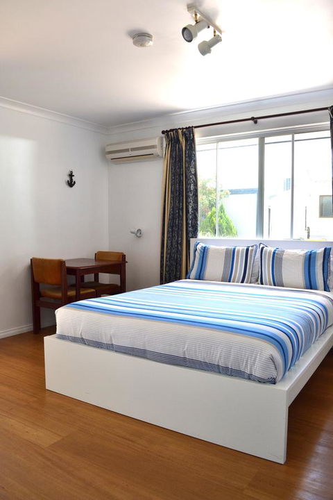 Busselton Ithaca Motel - Tourism Noosa 2