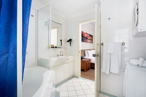 Broadwater Resort Como - Tourism Noosa 9