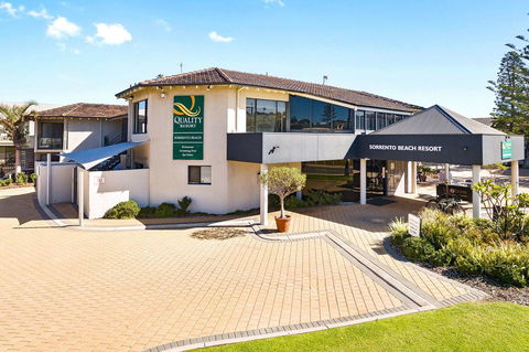 Quality Resort Sorrento Beach - Tourism Noosa 3