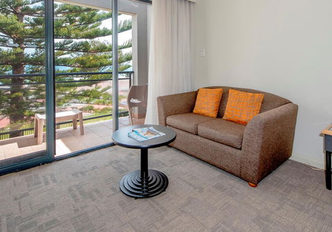 Quality Resort Sorrento Beach - Tourism Noosa 19